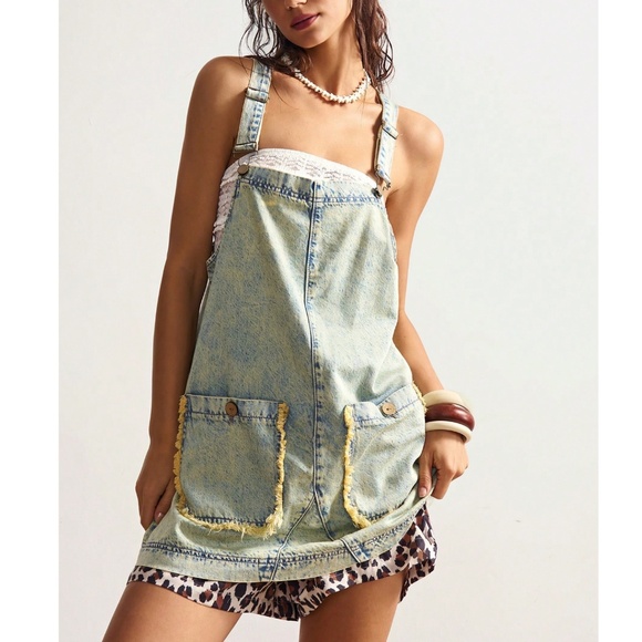 Boho Light Wash Frayed Pockets Denim Overalls Mini Dress - Picture 3 of 7